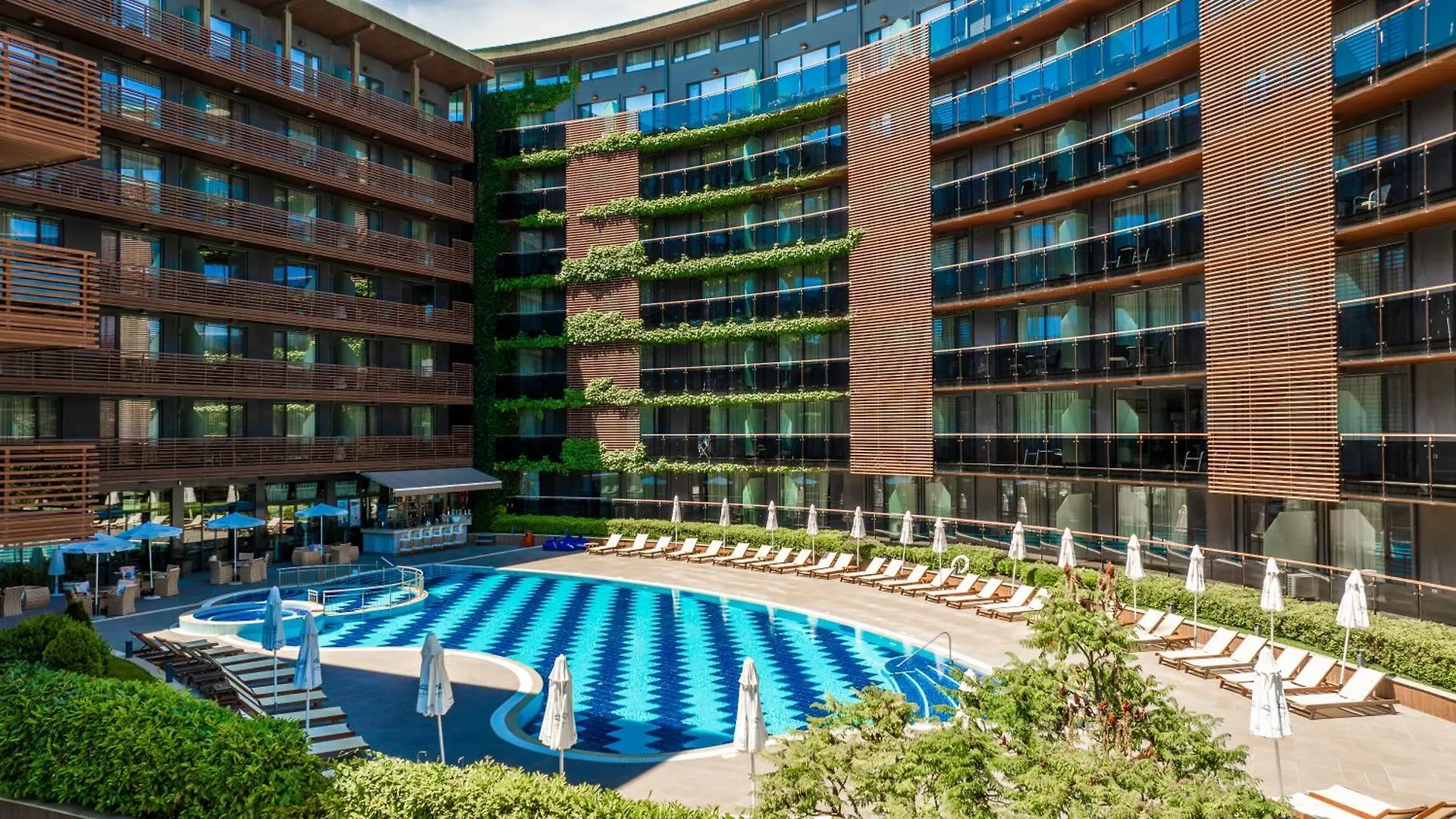 מלון סאני ביץ' Galeon Residence & Spa