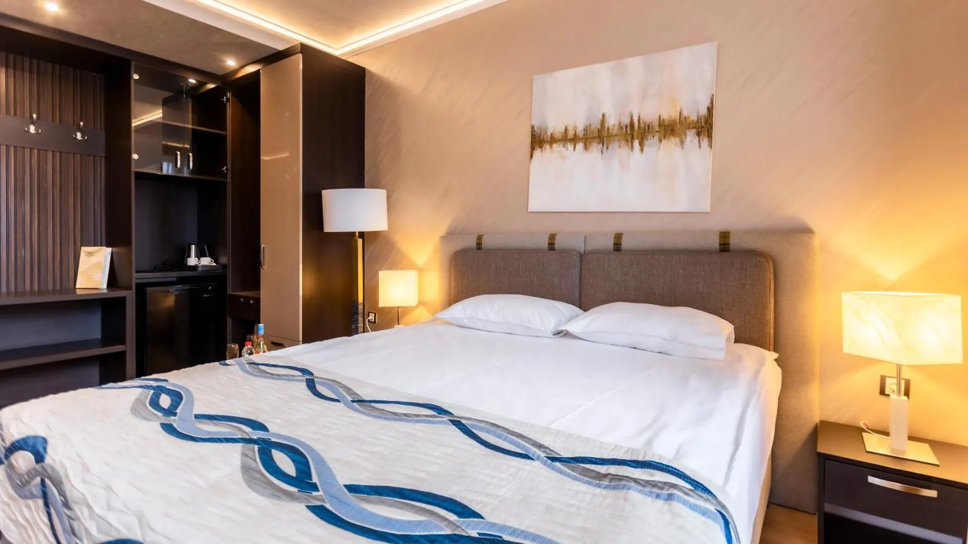 Hotel Galeon Residence & Spa Sunny Beach